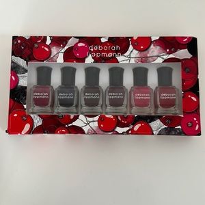 deborah lippmann very berry nail polish